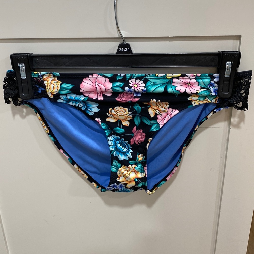 Swim bottoms